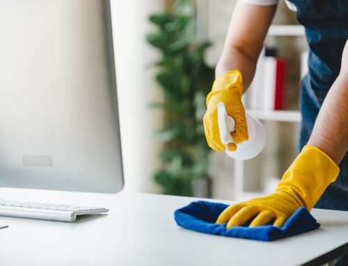 Curatenie la birou: 5 produse eficiente