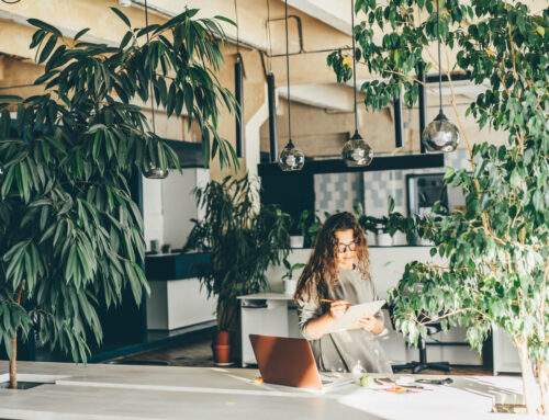 10 tendinte in designul mobilei office