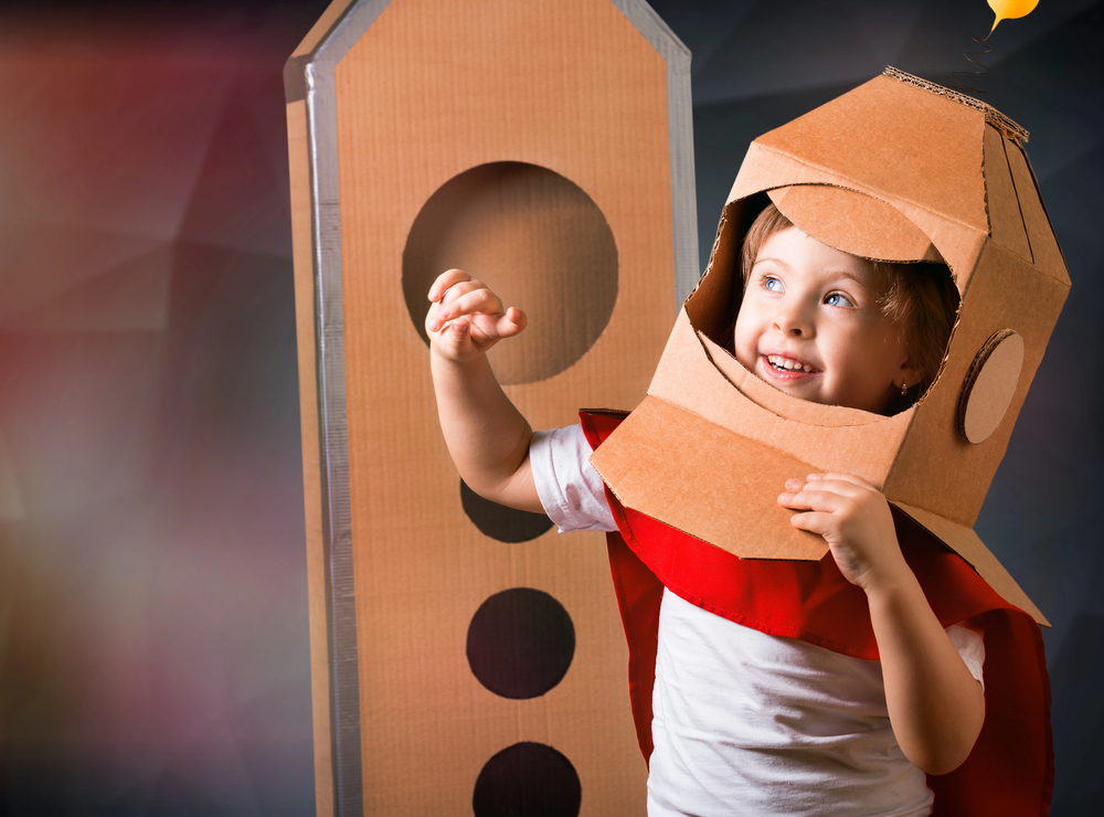 costum-cosmonaut-hartie