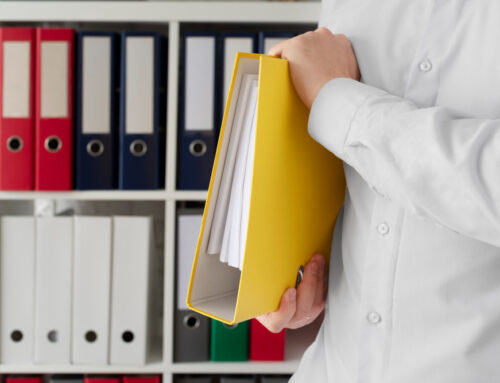 Cum să-ți organizezi eficient livrările și documentele înainte de vacanță